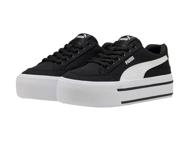 Tenis PUMA Court Classic Vulc FS Platform para mujer en color negro con suela de plataforma blanca.