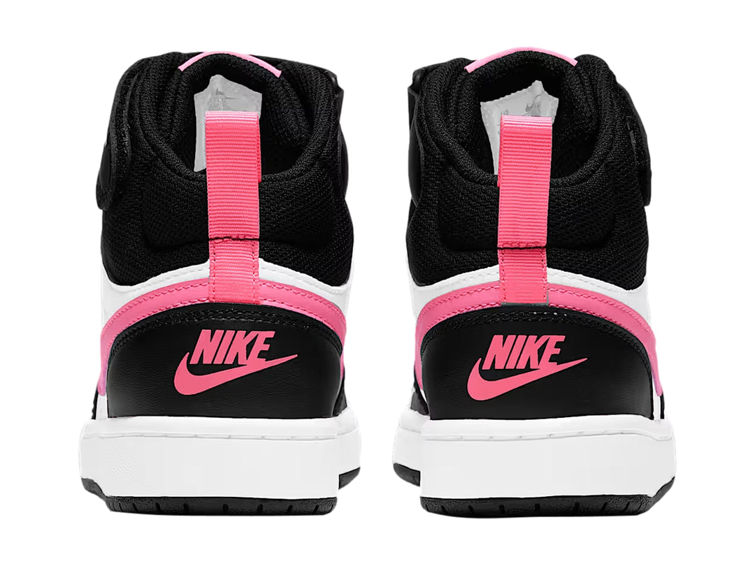 Tenis Nike Court Borough en colores blanco, negro y rosa con correa en el tobillo.
