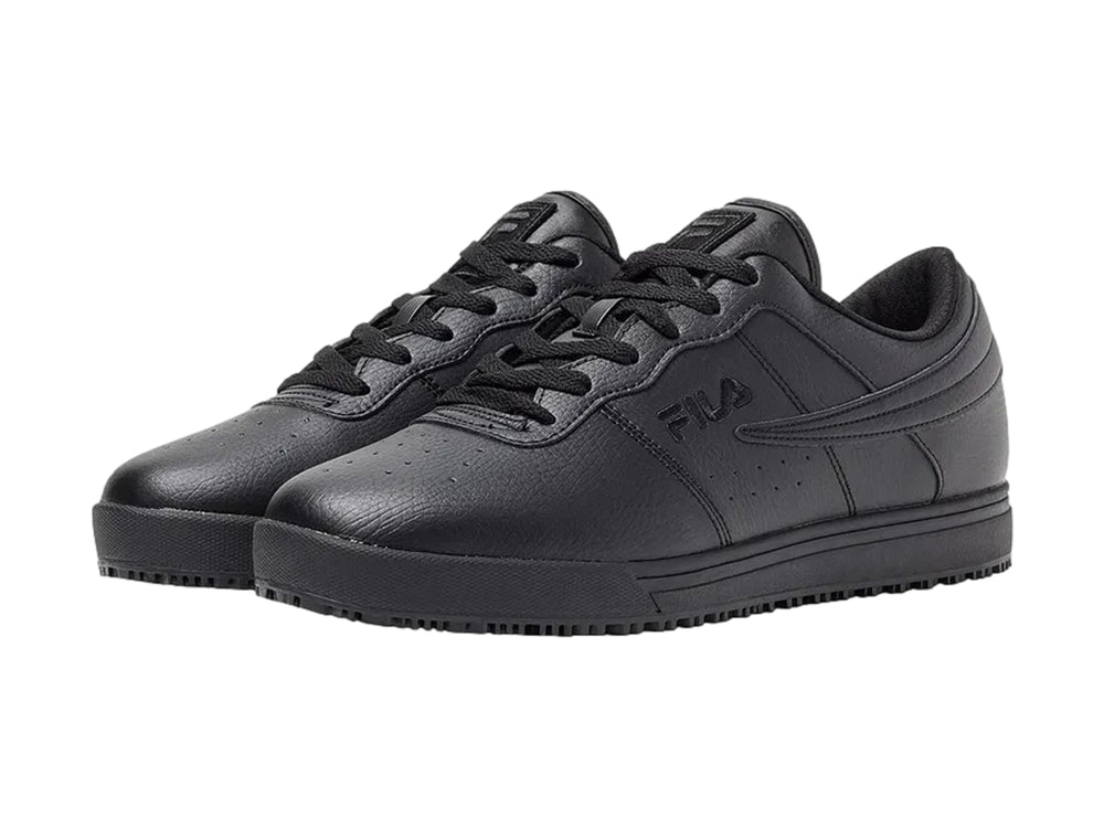 Tenis FILA Vulcanizados Low en color negro total para niño.