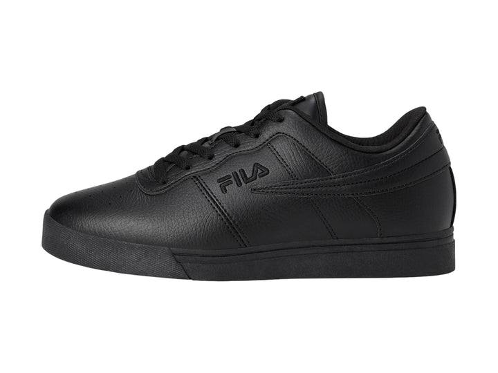 Tenis FILA Vulcanizados Low en color negro total para niño.