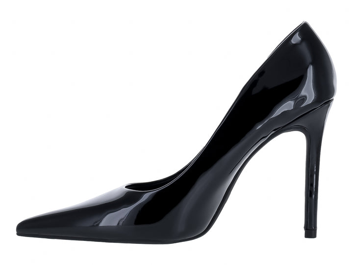 Zapato de tacón alto estilo stiletto en color negro charol brillante con punta fina.