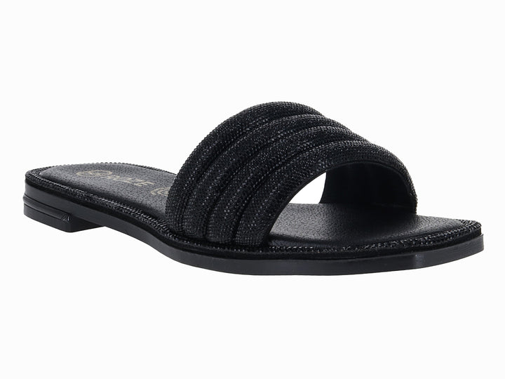 Sandalia negra de mujer estilo slide con tira acolchada y acabado brillante.