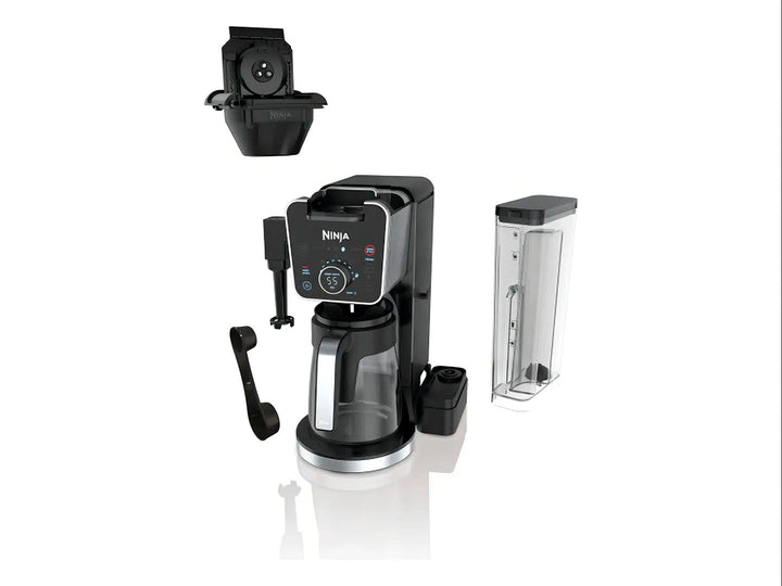 Cafetera Ninja Dual de goteo y cápsula en color negro con jarra de vidrio y accesorios.