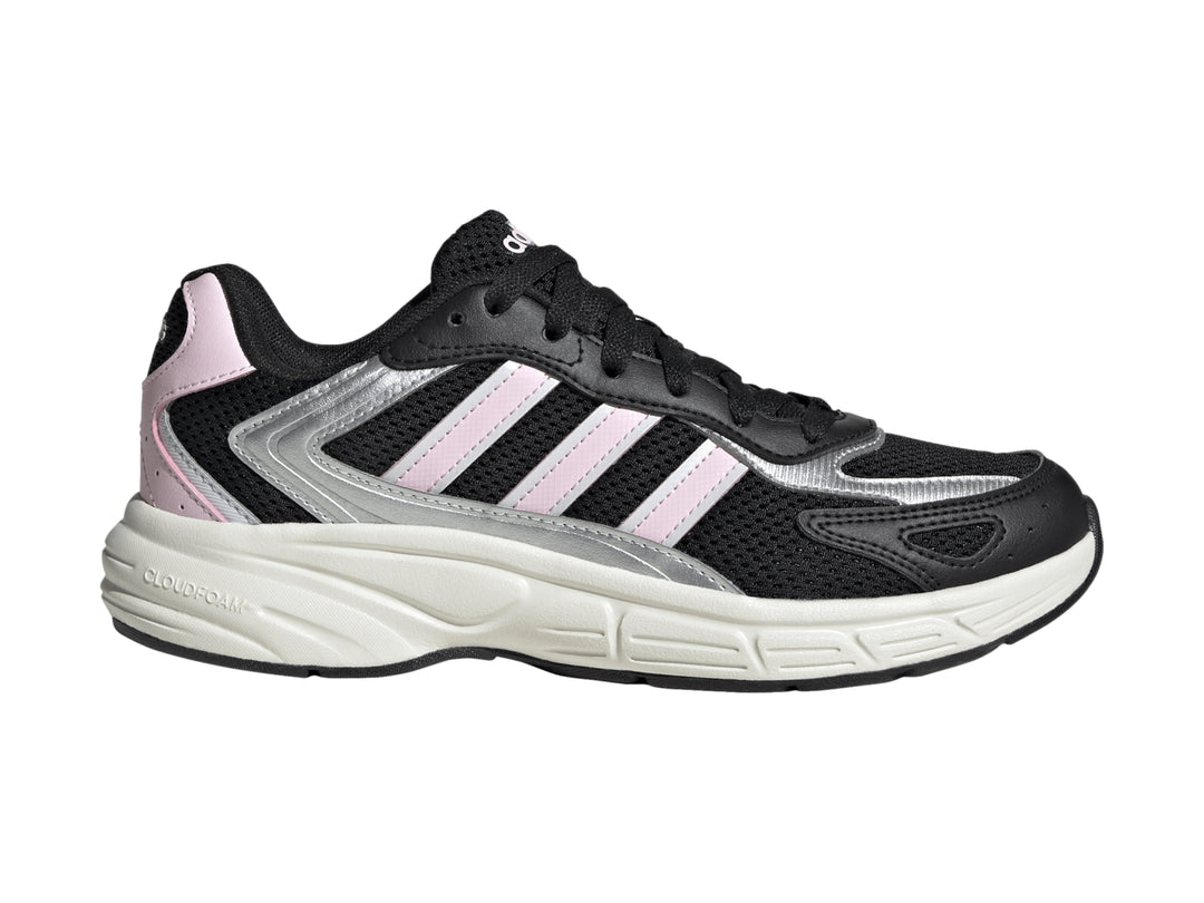 Tenis deportivos Adidas color negro con franjas rosas y suela blanca.