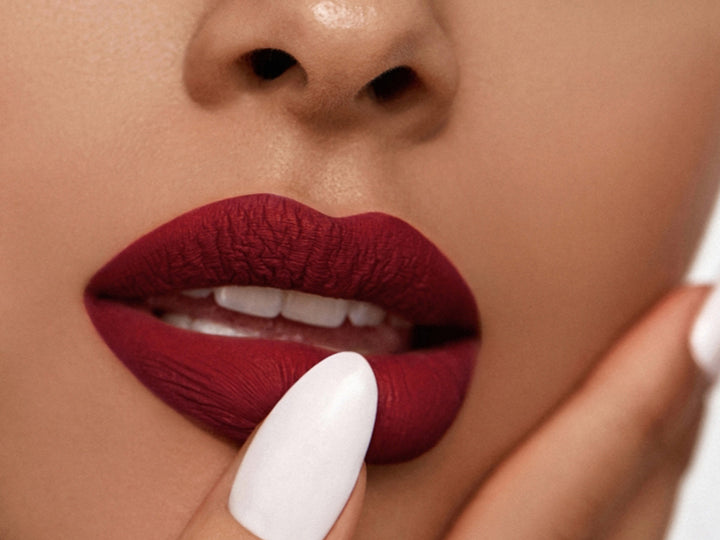 Labial Líquido Arantza Cosmetics Plum Bite para Mujer