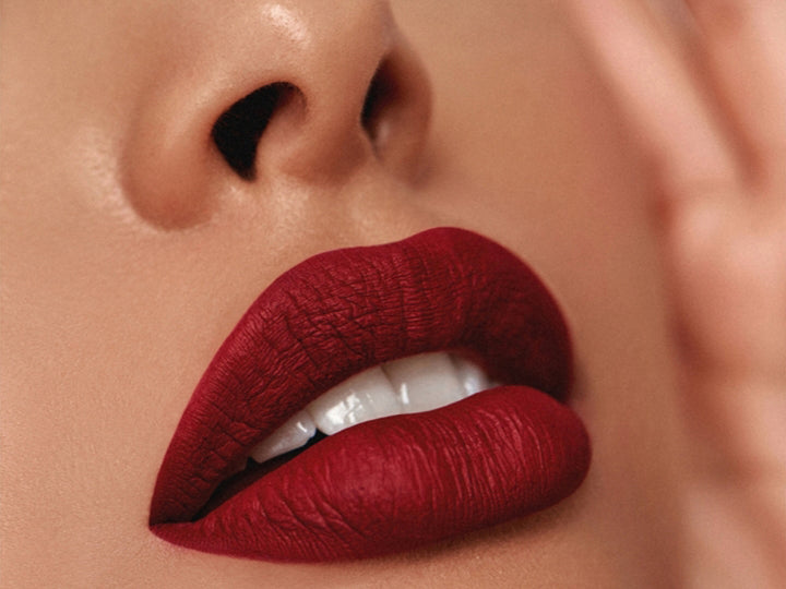 Labial Líquido Arantza Cosmetics Plum Bite para Mujer