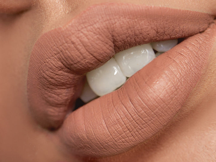 Brillo Labial Arantza Cosmetics Taupe Creme para Mujer
