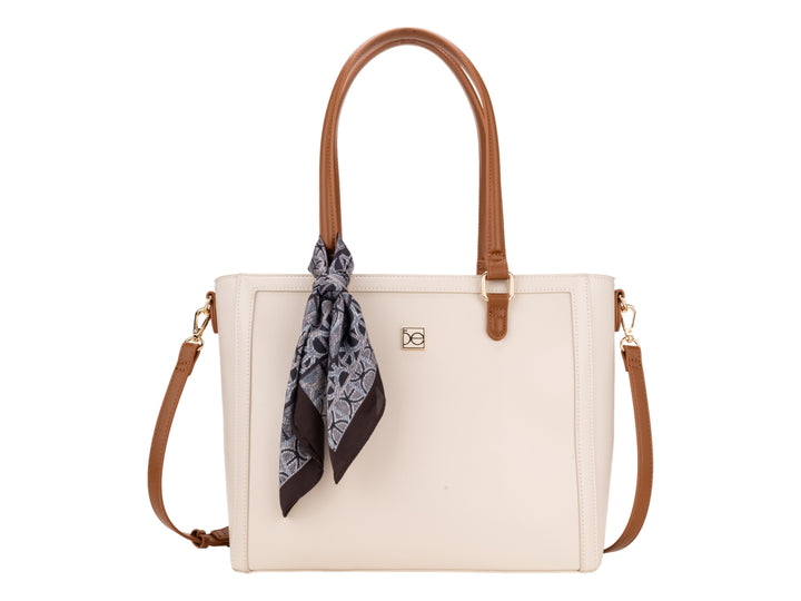 Bolso de hombro Cloe color beige con asas marrones y un pañuelo decorativo anudado en el asa.