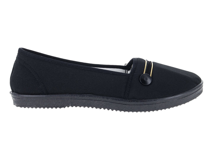 Zapato tipo balerina de tela color negro con detalle decorativo dorado en la parte superior.