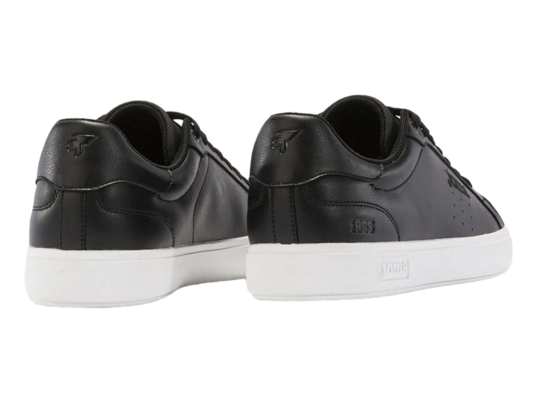 Tenis Joma para hombre en color negro con suela blanca y agujetas negras.