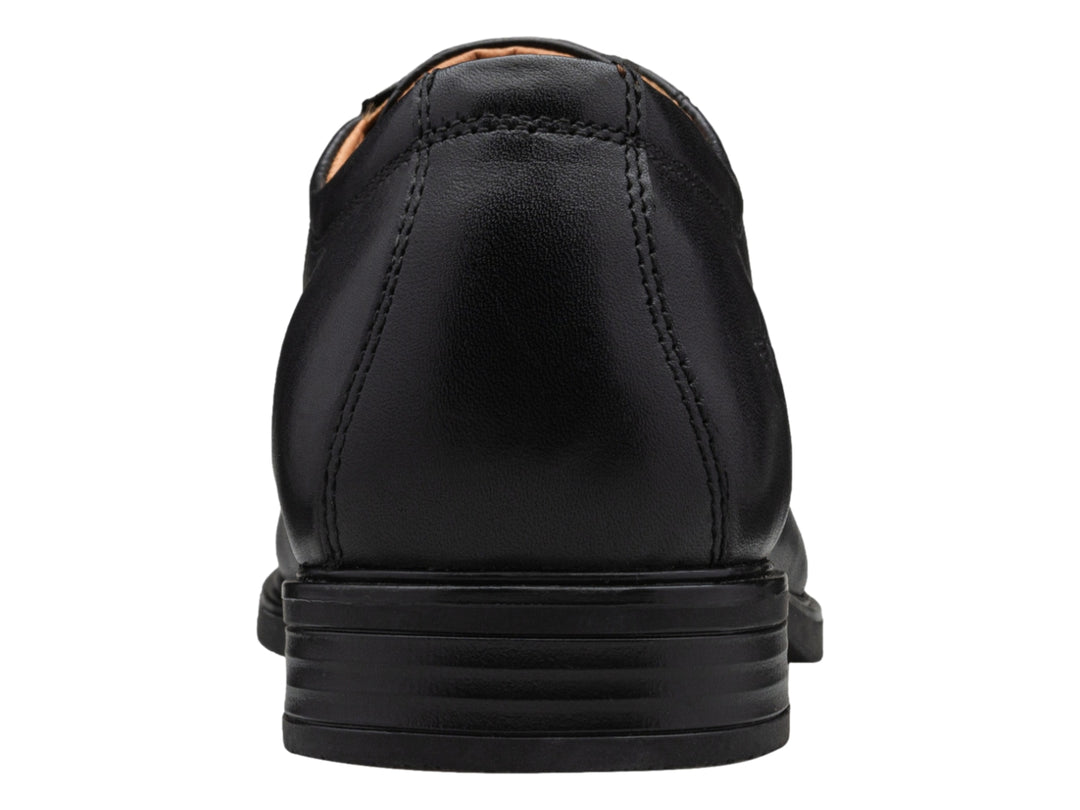 Zapato formal de vestir para Hombre en color negro con cordones y acabado liso.