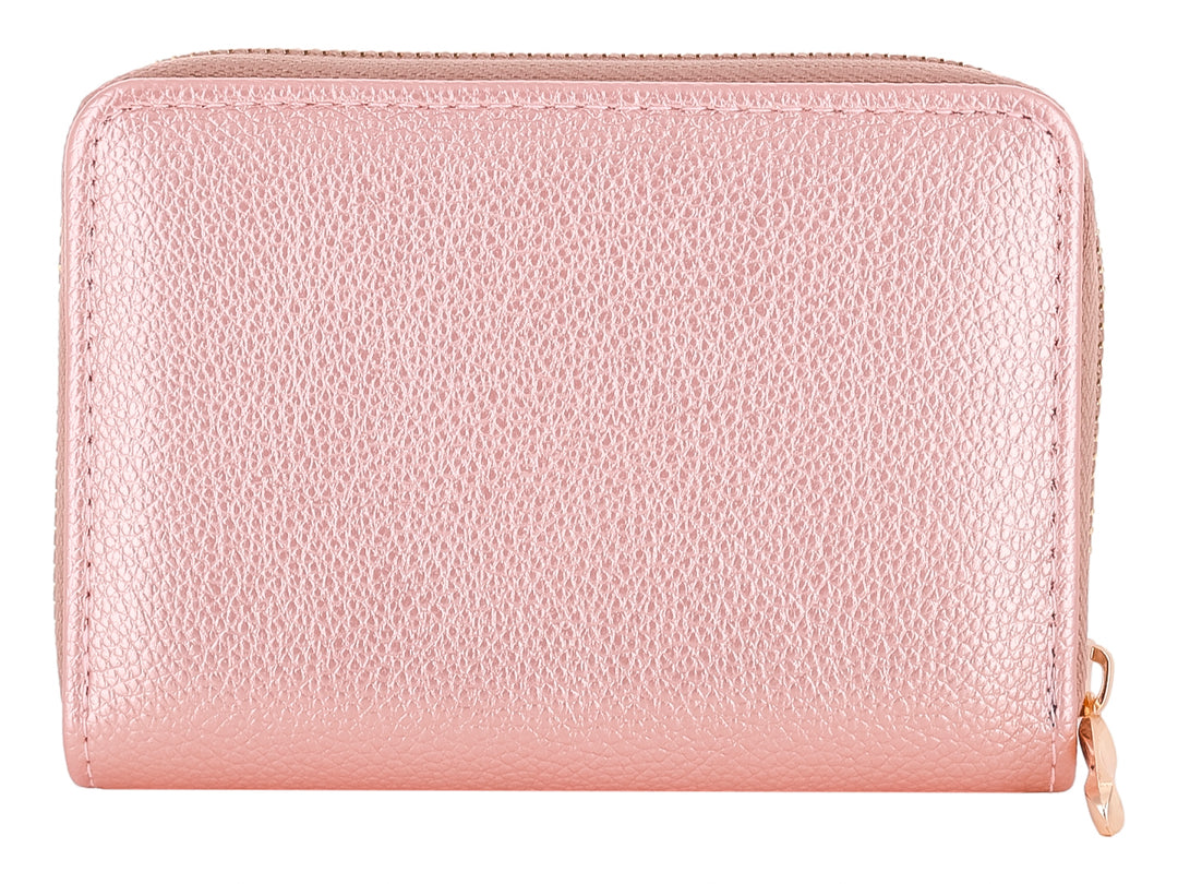 Monedero compacto de color rosa metálico con textura granulada y cierre dorado.