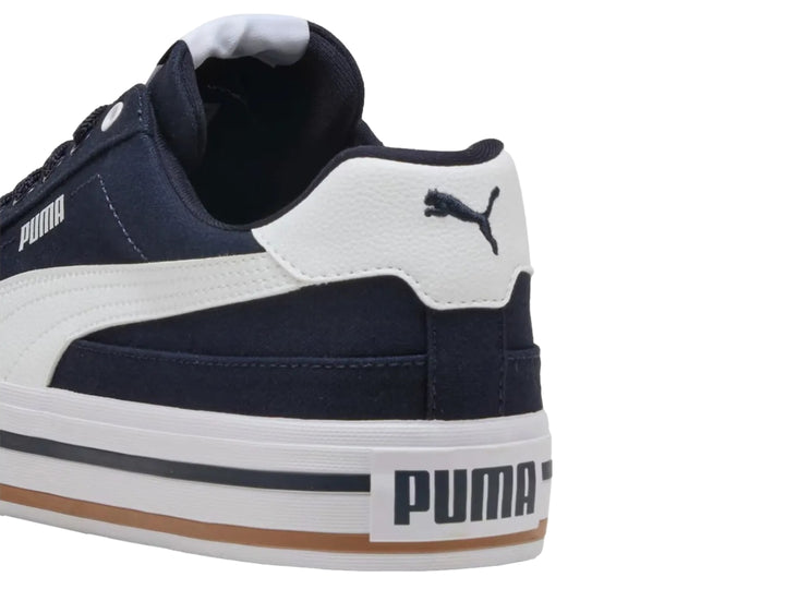 Tenis PUMA Court Classic Vulc en color azul marino con detalles y suela blanca.
