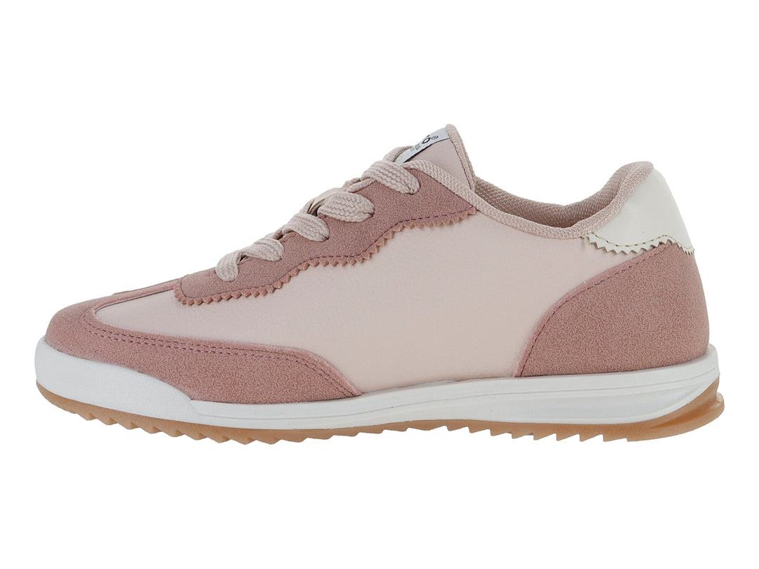 Tenis deportivos color rosa y blanco con detalles metalizados y suela blanca.