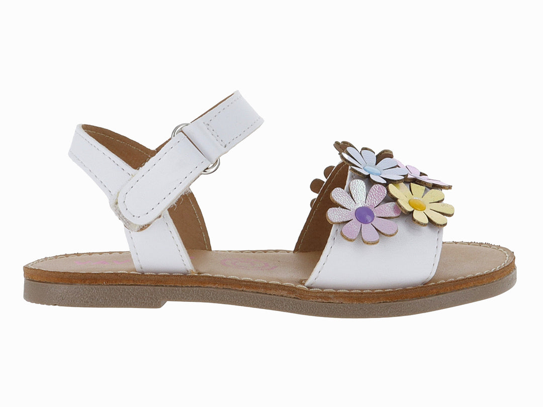 Sandalia blanca para niña con adornos de flores coloridas y correa con hebilla.