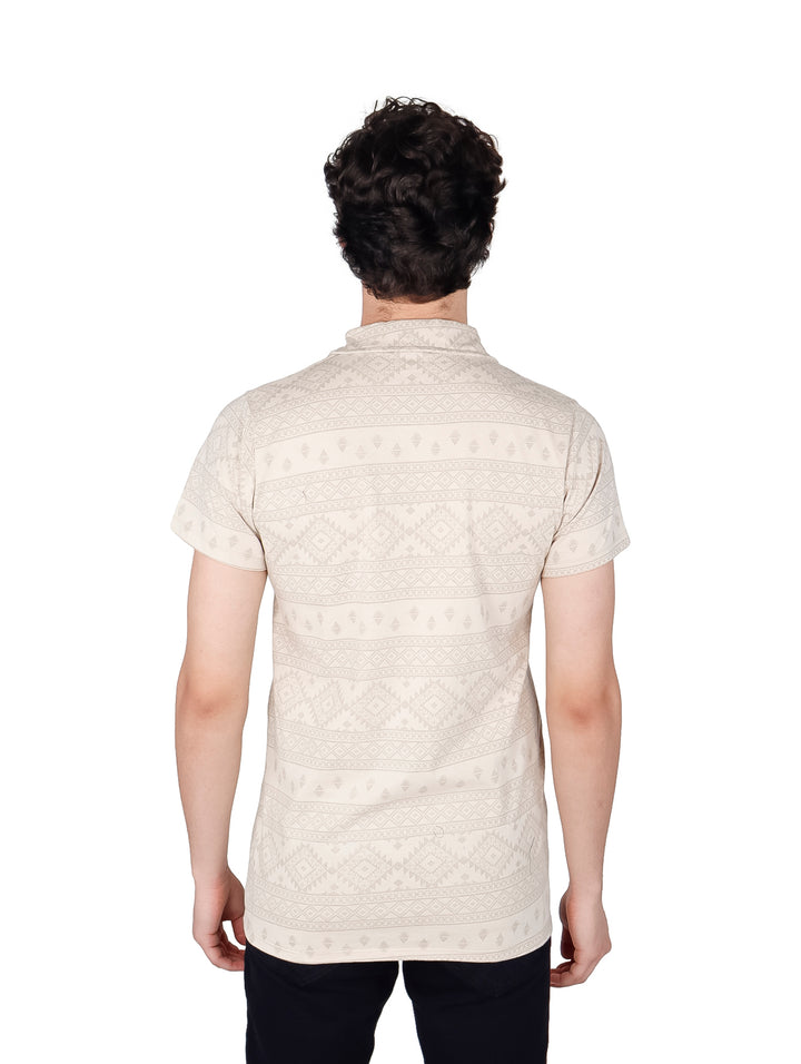 Playera Polo Optima Exterior Beige Estampado Tribal para Hombre