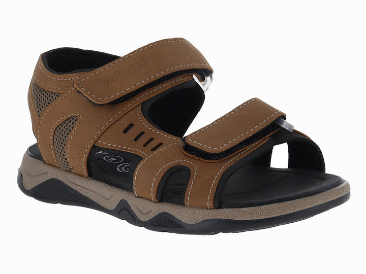Sandalia color camel con correas ajustables de velcro y suela negra.