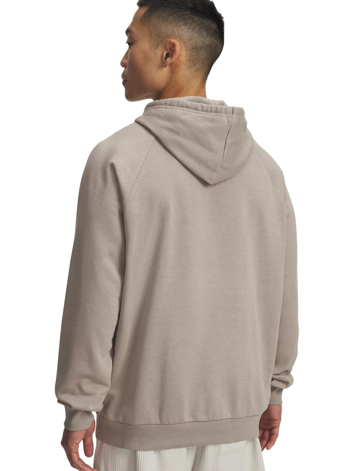 Sudadera con capucha Under Armour en color marrón con logotipo frontal.