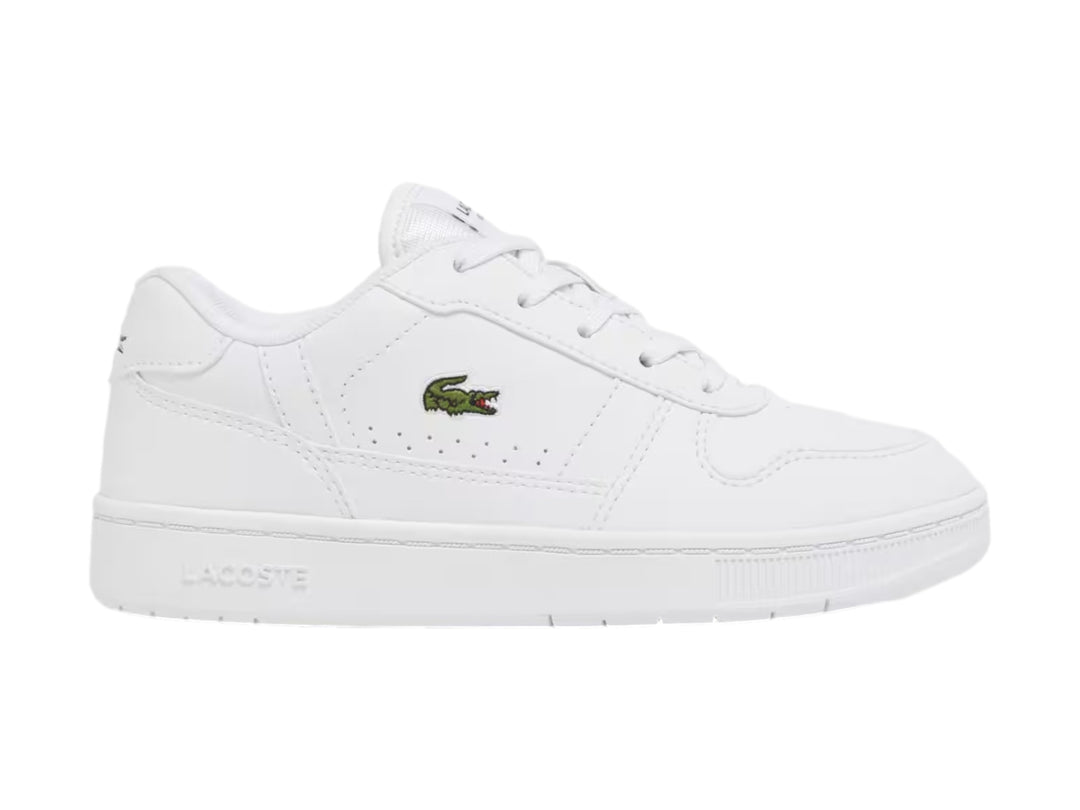 Tenis blancos Lacoste con logotipo de cocodrilo verde en el lateral.