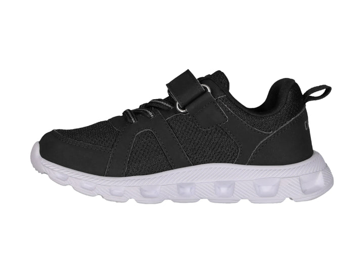 Tenis deportivos Charly color negro con suela blanca y cierre de velcro para niños.