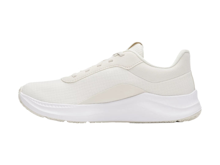 Tenis deportivos Under Armour color blanco con suela blanca y diseño minimalista.