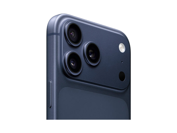 iPhone 17 Pro Max en color azul, vista posterior y frontal sobre fondo blanco.