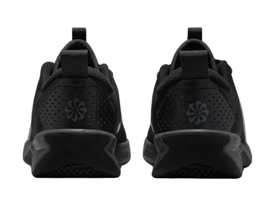 Tenis Nike Omni Multi-Court Negro para Niño