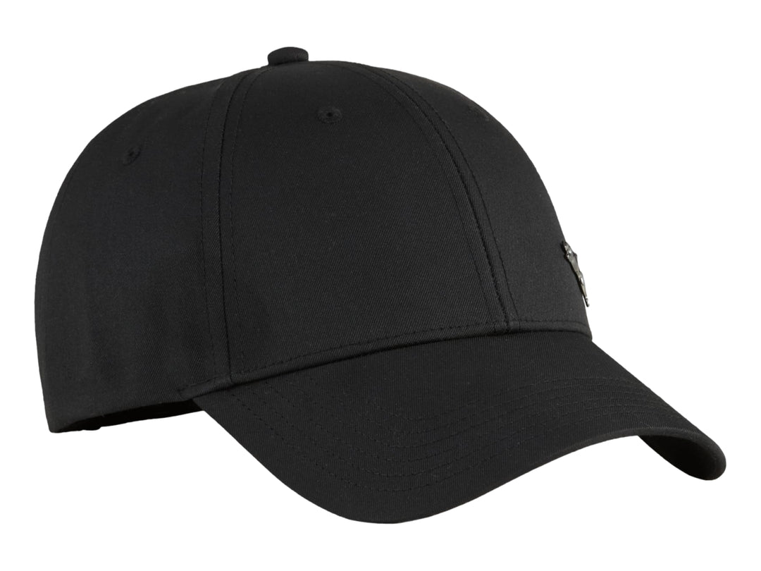 Gorra deportiva PUMA de color negro con visera curva y logotipo metálico discreto al frente.