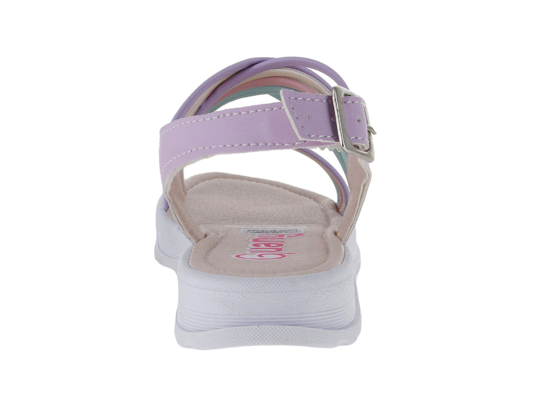 Sandalia infantil multicolor con tiras en lila, plata y azul claro y suela blanca.