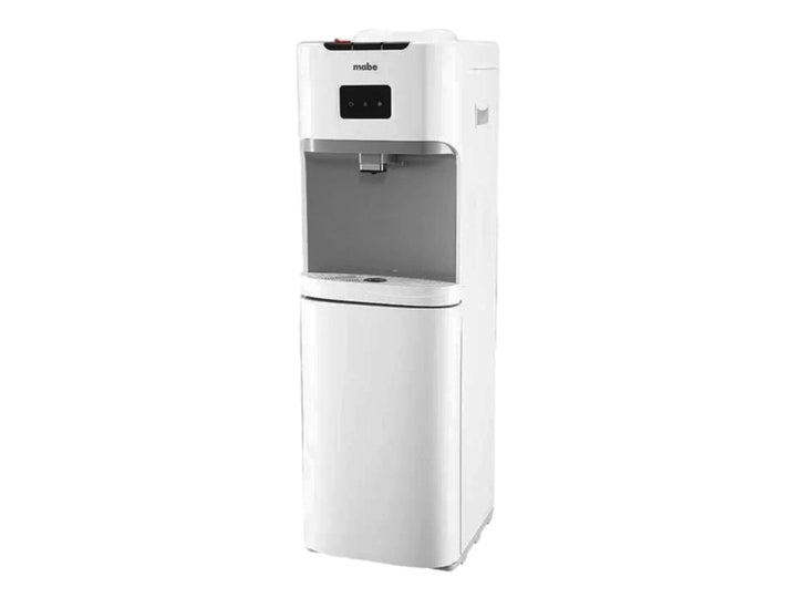 Enfriador de agua Mabe de color blanco con panel de control digital y diseño vertical moderno.