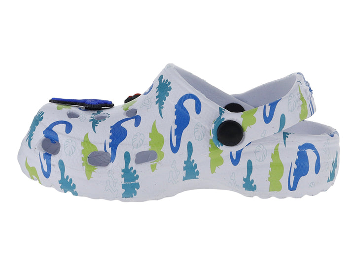 Zuecos blancos para niño con estampado de dinosaurios en azul y verde, incluyendo figuras decorativas en relieve.
