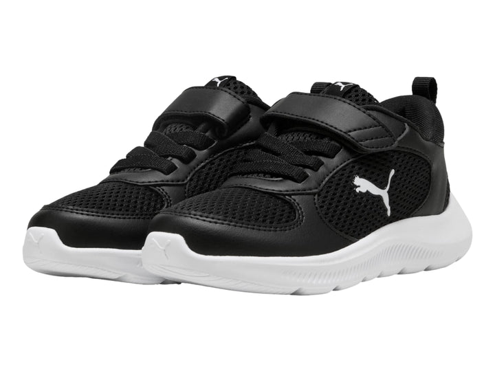 Tenis PUMA Fun Racer 2 AC+ PS en color negro con suela blanca, diseño deportivo para niño o niña.