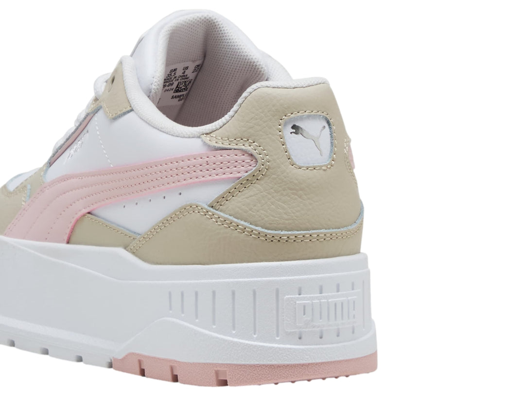Tenis PUMA Karmen II Idol JR en colores blanco, beige y rosa con suela de plataforma gruesa.