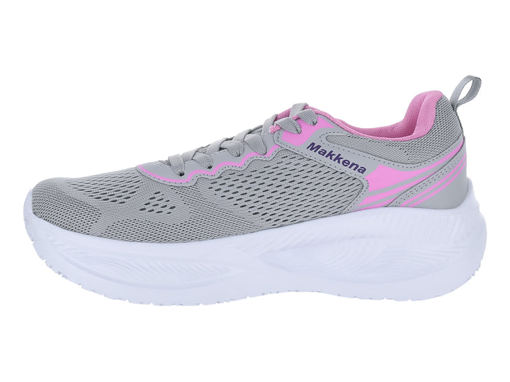 Tenis deportivos color gris con detalles en rosa y suela blanca.