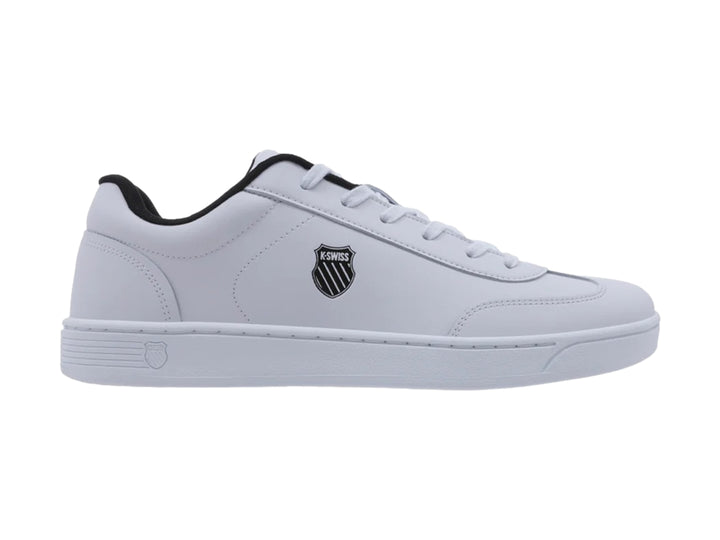 Tenis K-Swiss color blanco con detalles en negro y suela blanca, vista lateral.