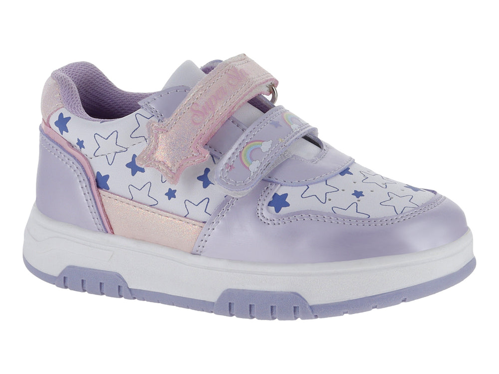 Tenis infantiles color blanco y lila con estampado de estrellas y cierre de velcro.