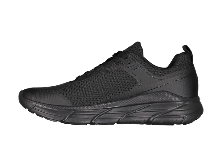 Tenis deportivos Charly color negro total con suela robusta y parte superior de malla transpirable.