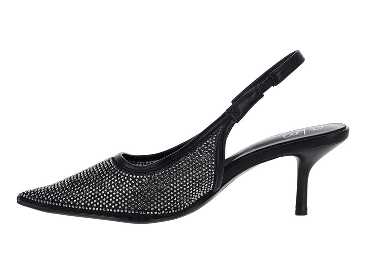 Zapato de tacón negro con correa posterior y detalles brillantes en la parte frontal.