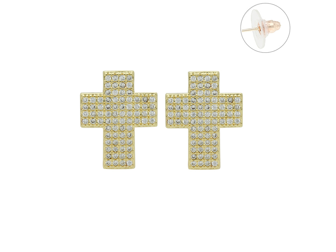 Par de aretes dorados en forma de cruz con incrustaciones de cristales brillantes.