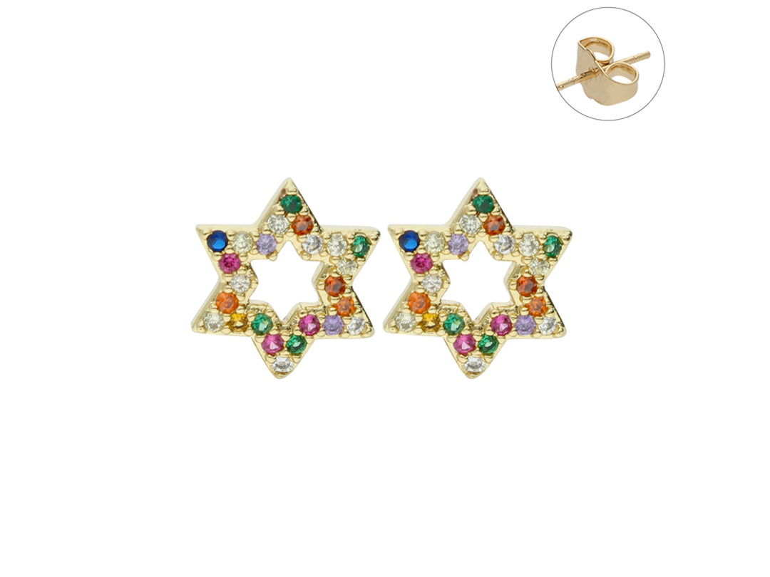 Par de pendientes dorados en forma de estrella con incrustaciones de cristales multicolores.