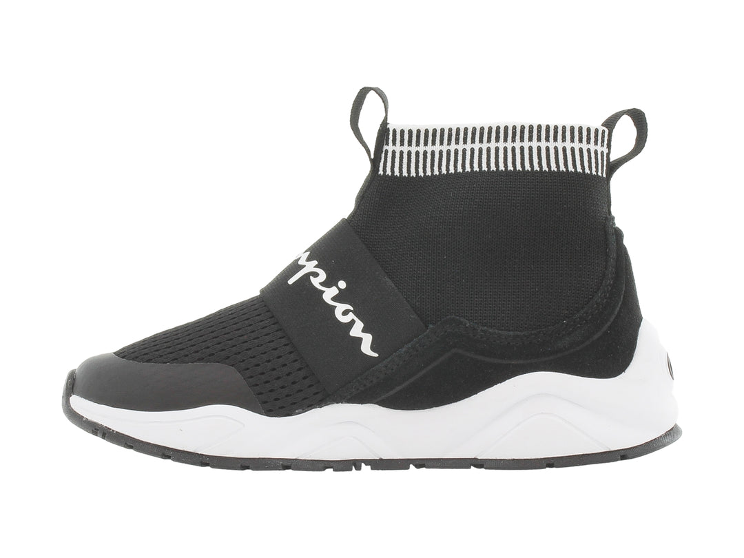 Tenis deportivos Champion color negro con suela blanca, estilo slip-on.