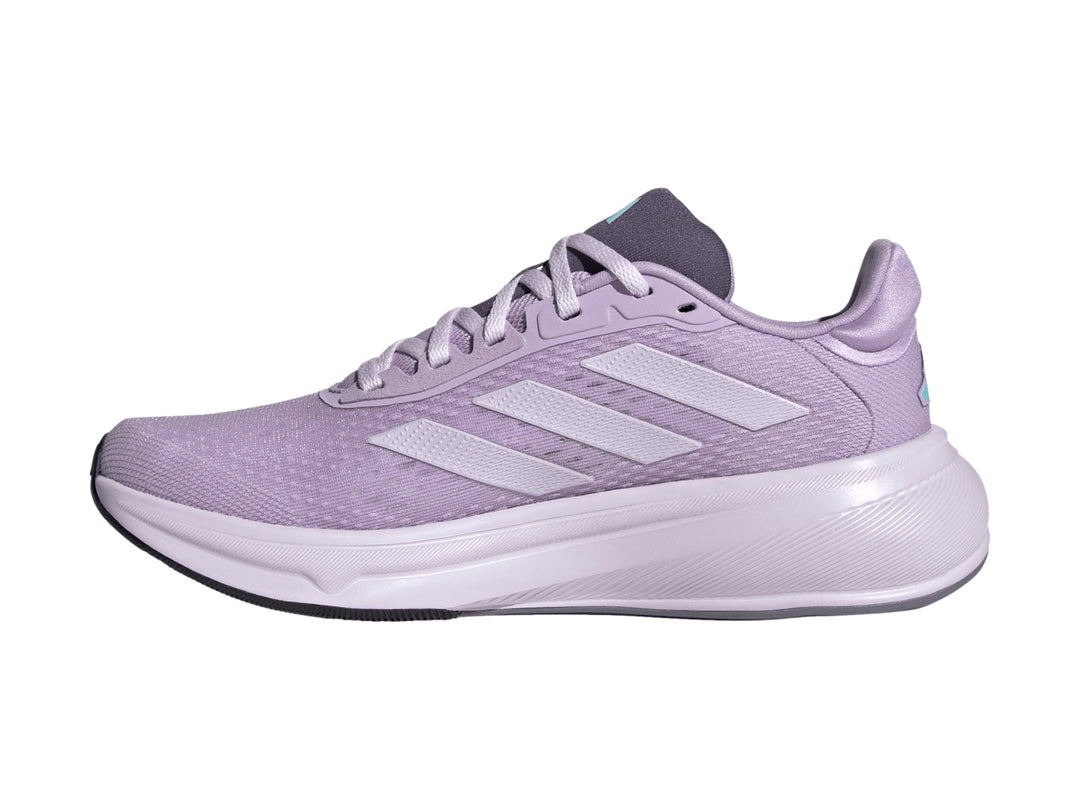 Tenis deportivos Adidas Response Super en color morado claro para mujer.