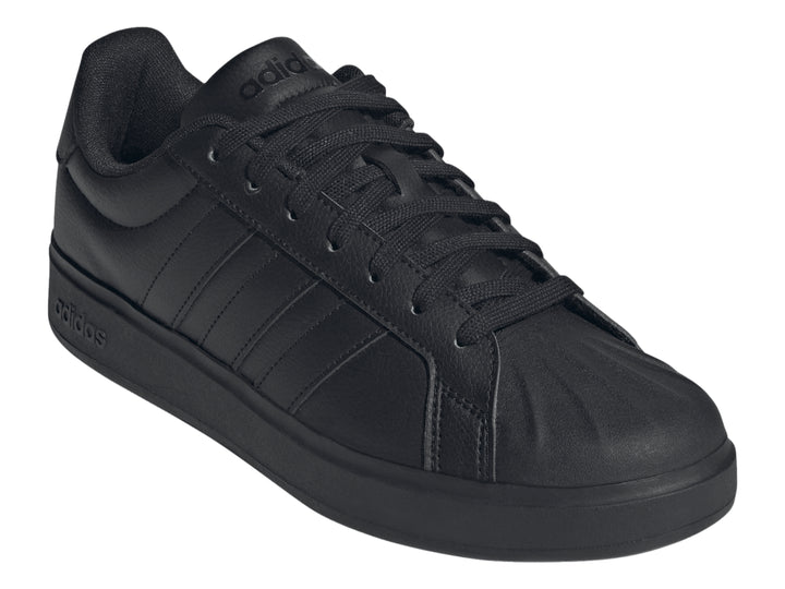 Tenis Adidas Streettalk en color negro total con suela plana y cordones.