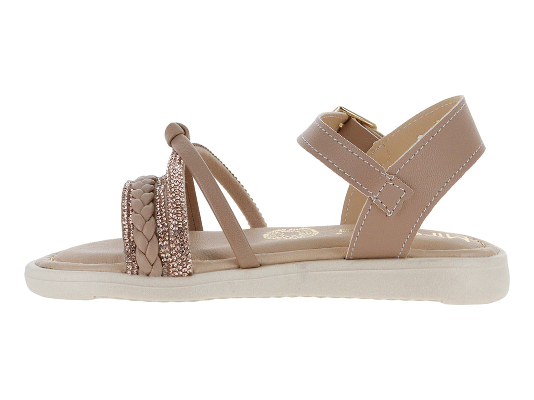 Sandalia color beige con correa al tobillo, detalle trenzado y correa con brillo.