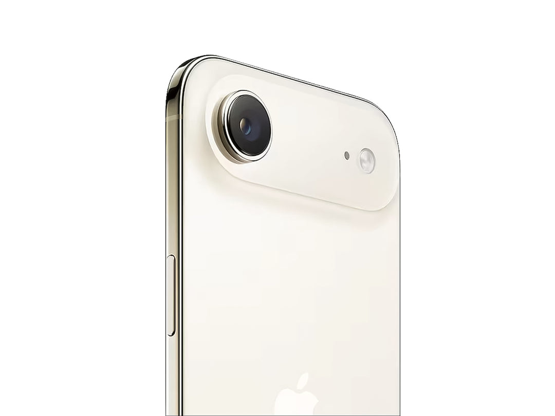 Vista posterior de un iPhone 17 Air en color dorado con acabado brillante y cámara trasera.