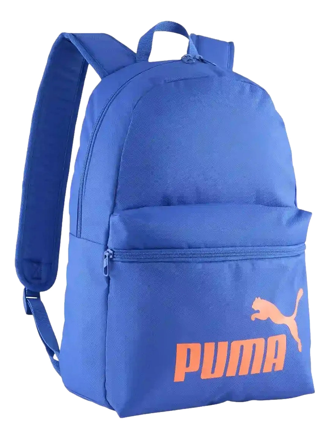 Mochila deportiva PUMA color azul con logotipo naranja en el bolsillo frontal.