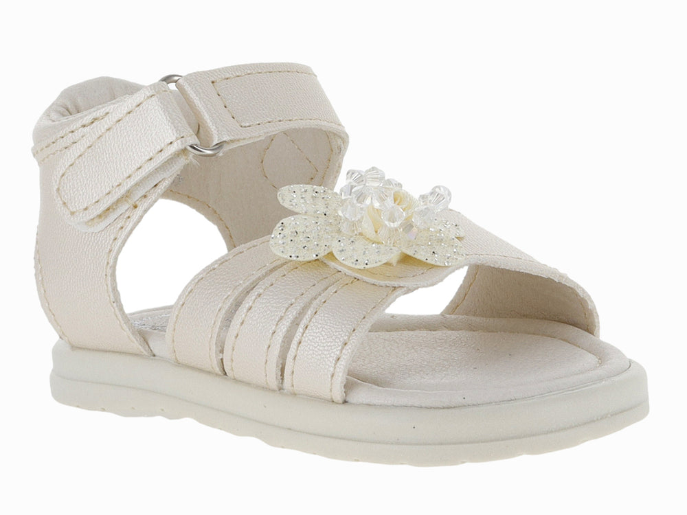 Sandalia blanca para niña con adorno de mariposa brillante y cierre de velcro.