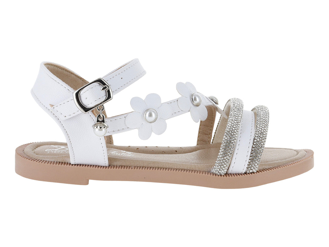 Sandalia blanca para Niña con adornos de flores y tiras brillantes en la parte frontal.