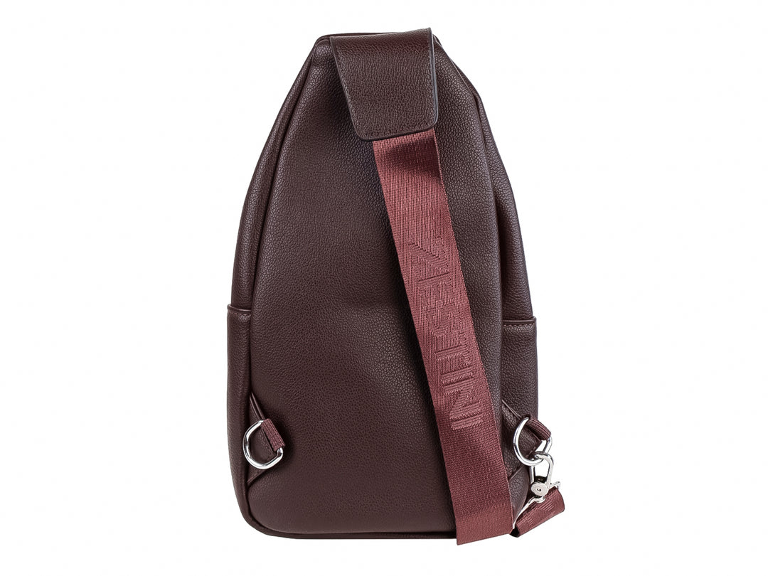 Bolso cruzado Felianna color marrón oscuro con textura rugosa y cierres plateados.