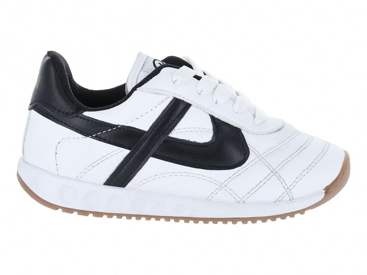 Tenis Panam blancos con detalles en negro y suela color café para niños.
